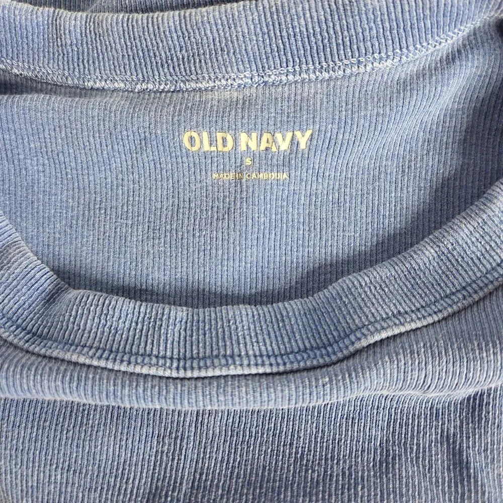 Size Small Old Navy Ribbed Blue T-Shirt